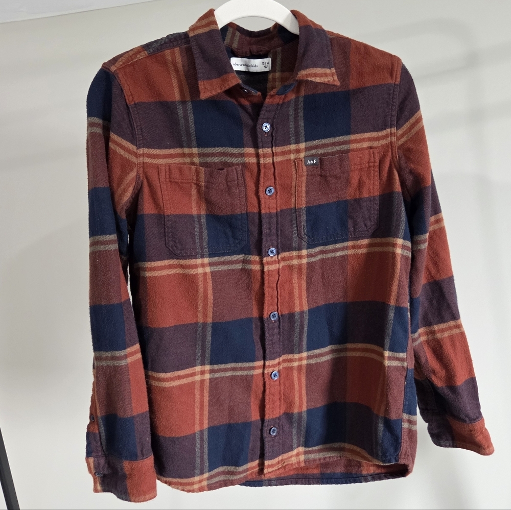 Abercrombie kids Boys button-down flannel 13/14